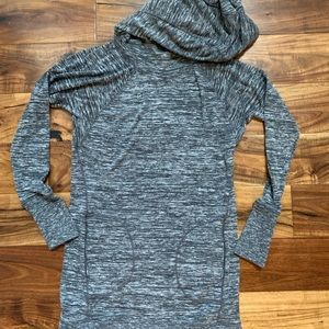 Athleta gray marled hooded tunic